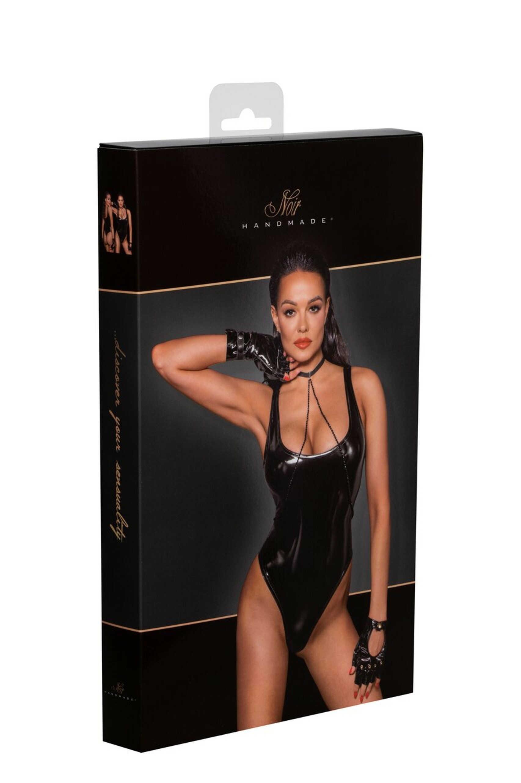 F245 PVC body avec ourlet inférieur échancré