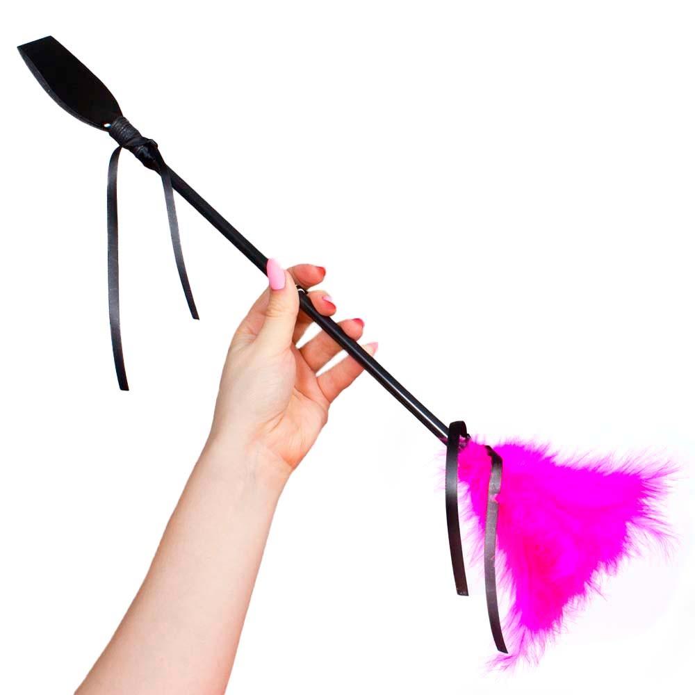 Cravache avec plumeau secret play – Rose